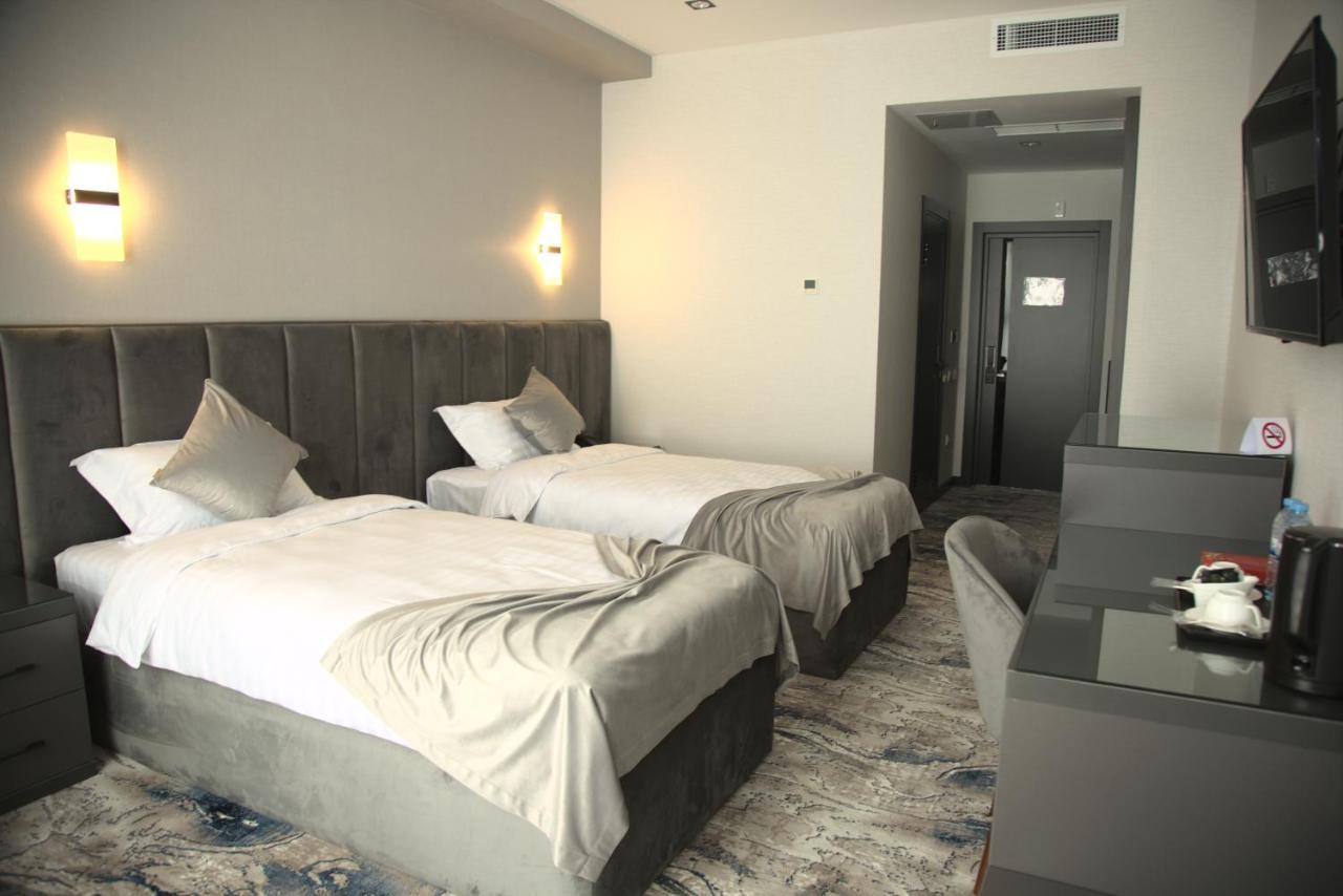 Unique Hotel Tashkent Bagian luar foto