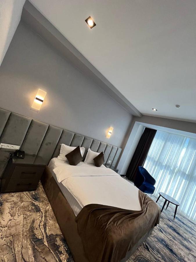 Unique Hotel Tashkent Bagian luar foto